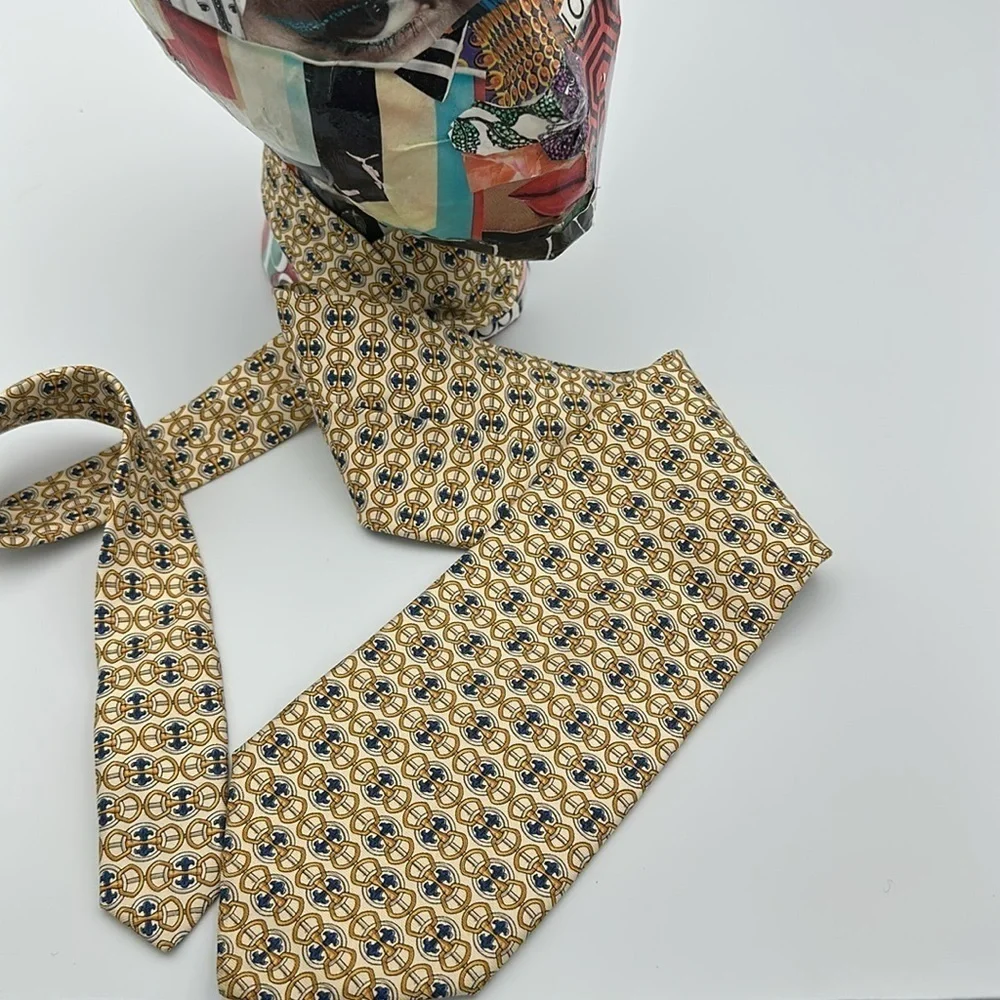 Gucci by Paolo Gucci Vintage Silk Tie Gold Blue Ivory
